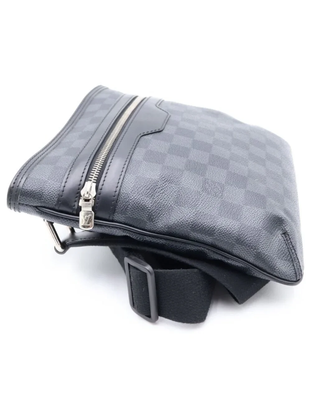 Louis Vuitton Damier Graphite Thomas Shoulder Bag Black